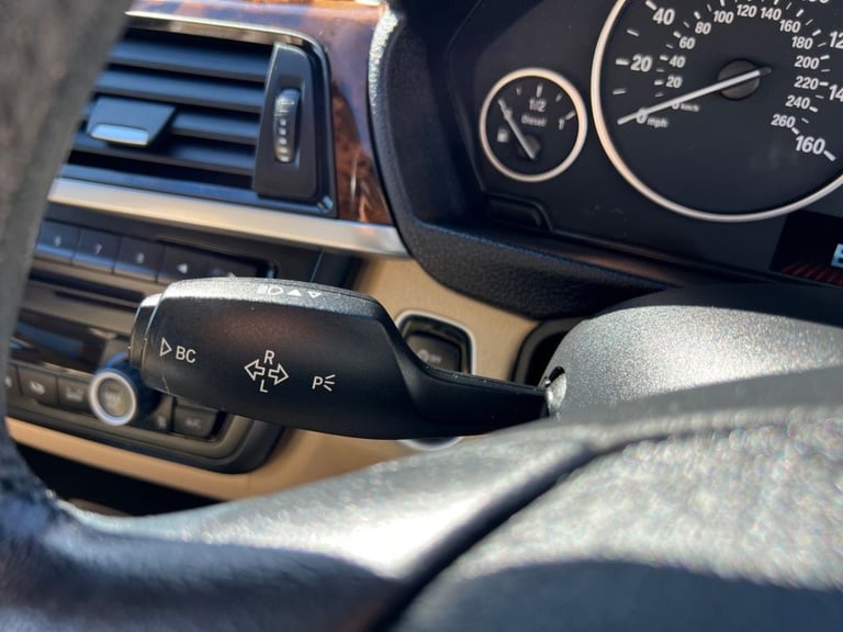 2013 BMW 3 Series 2.0 320d ED EfficientDynamics Business Saloon 4dr Diesel Auto Euro 5 (s/s)  Sal...