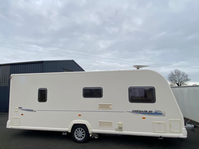 Baileys Pegasus 534 4 berth 2011 fixed bed end bathroom motor mover nice van 