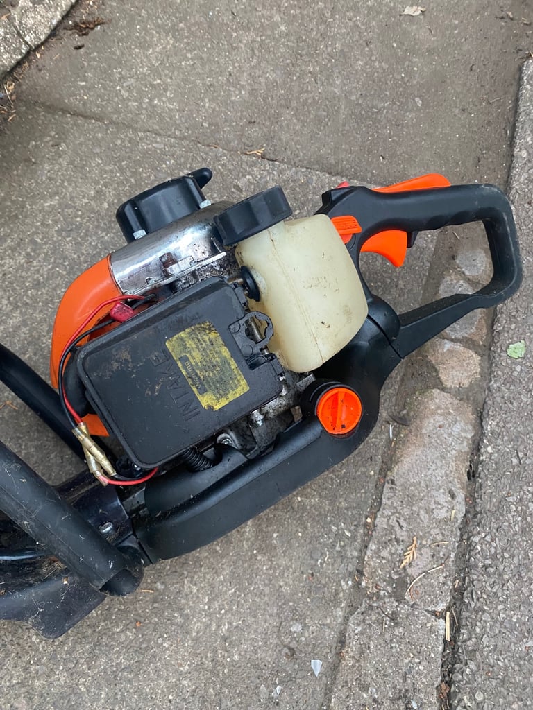 Used Hyundai Hedge trimmer 