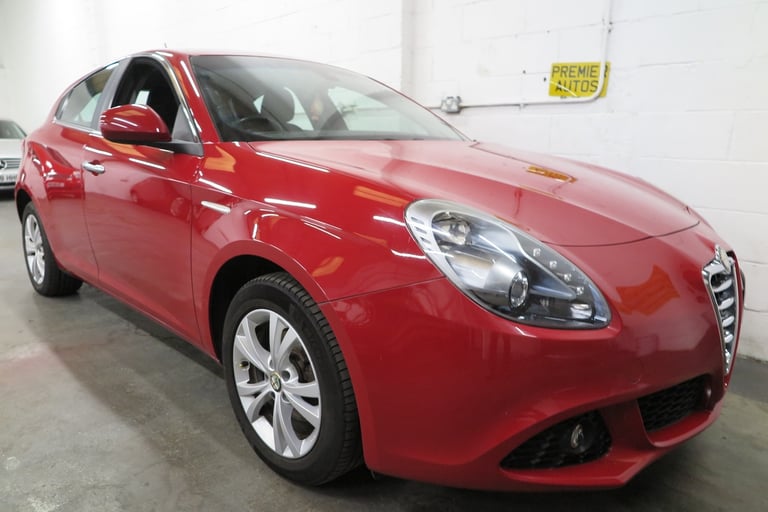 2012 Alfa Romeo Giulietta 1.4 TB Lusso 5dr HATCHBACK Petrol Manual