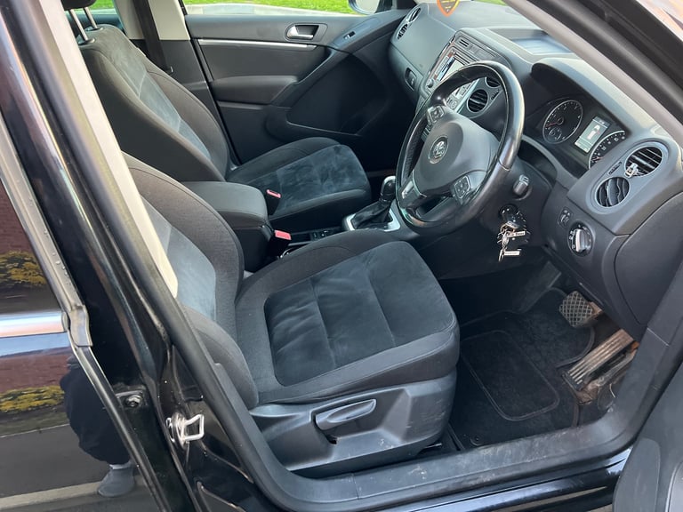 Volkswagen, TIGUAN, 2013 Automatic , 1968 (cc), 5 doors
