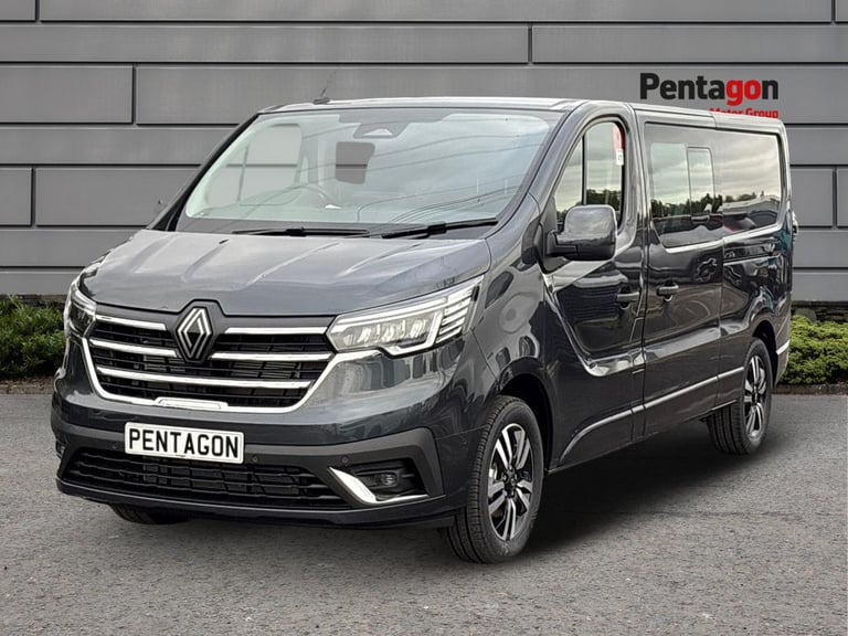  Renault Trafic LWB DIESEL TRAFIC LL30 BLUE DCI 170 EXTRA SPORT Diesel