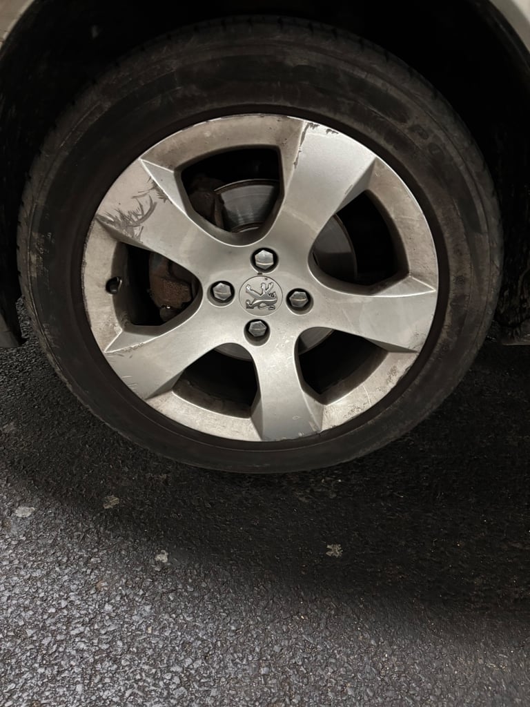 Peugeot, 3008, Hatchback, 2012, Manual, 1560 (cc), 5 doors