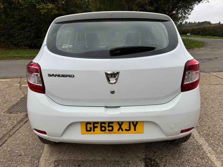 2015 Dacia Sandero 1.5 Dci Laureate Hatchback HATCHBACK Diesel Manual