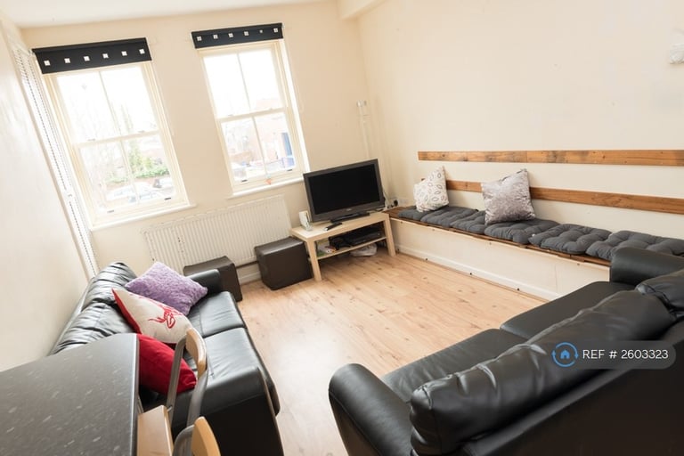 image for 1 bedroom in Burscough Street, Ormskirk, L39 (#2603323)