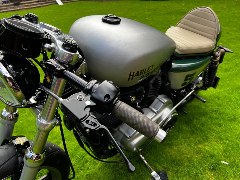 HARLEY DAVIDSON SPORTSTER 1200 CAFE RACER