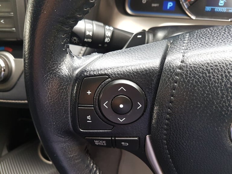 Toyota RAV4 D-4D INVINCIBLE AWD