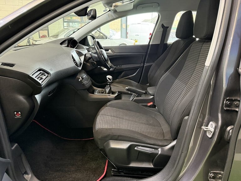 2017 Peugeot 308 1.6 BlueHDi 120 Active 5dr ESTATE DIESEL Manual