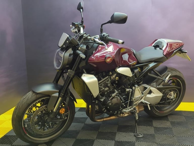 Honda CB 1000 R 2023 Low Miles Extras Fitted Stunning Colour