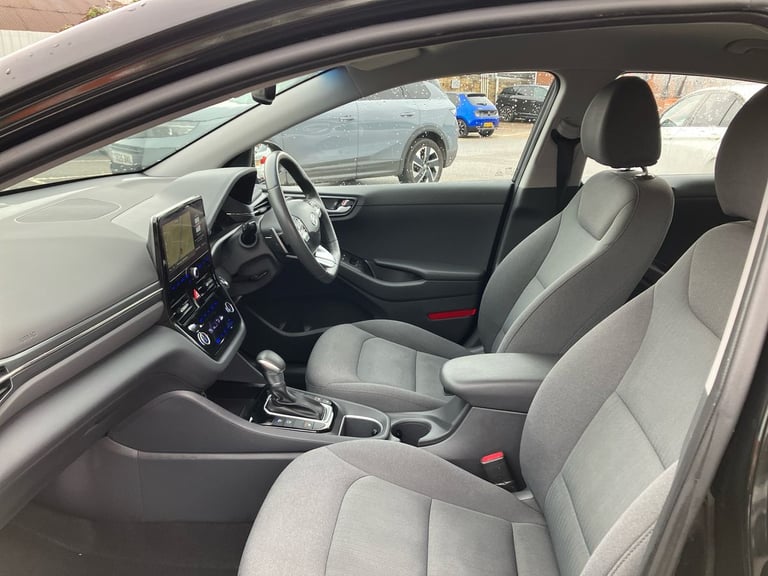 2022 Hyundai IONIQ 1.6 GDi Hybrid Premium 5dr DCT Hatchback PETROL/ELECTRIC Automatic