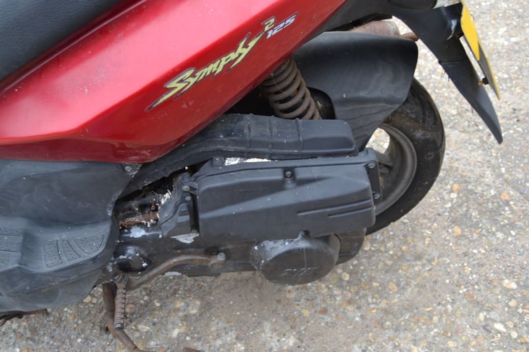 SYM Symply 125cc Scooter non runner for spares or repair