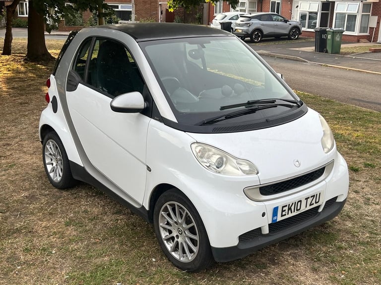 2010 smart fortwo CDI Passion 2dr Softouch Auto [Luxury Pack] [2010] COUPE Diesel Automatic