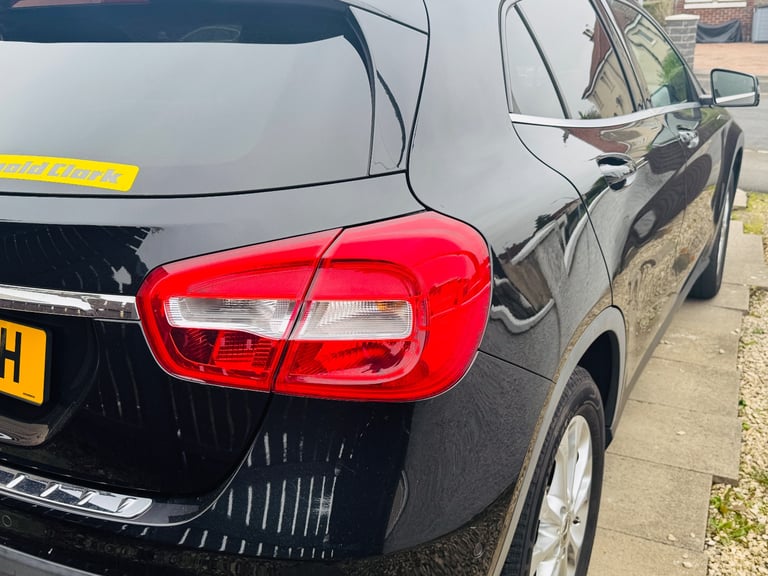 Mercedes-Benz, GLA, 2017, Manual, 1595 (cc), 5 doors