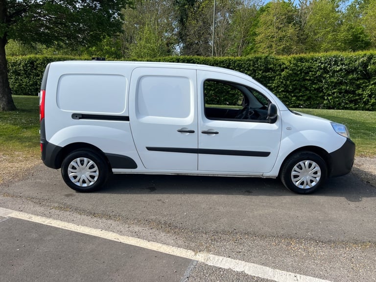 2017 RENAULT KANGOO MAXI ENERGY DCI 110 BUSINESS+ EURO 6 LWB ULEZ AC SAT NAV
