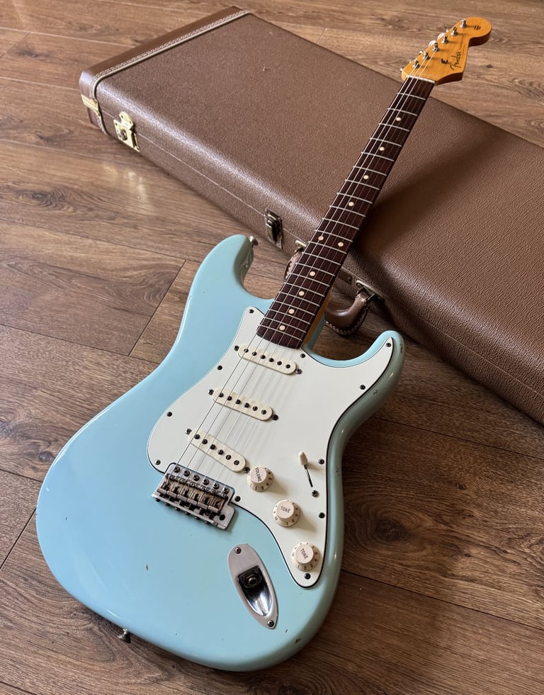 Fender Custom Shop '60 Reissue Stratocaster Relic Daphne Blue - Trades