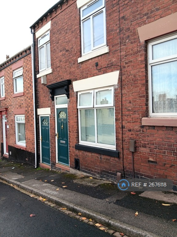 2 bedroom house in Emberton Street, Chesterton, Newcastle-Under-Lyme, ST5 (2 bed) (#2676118)
