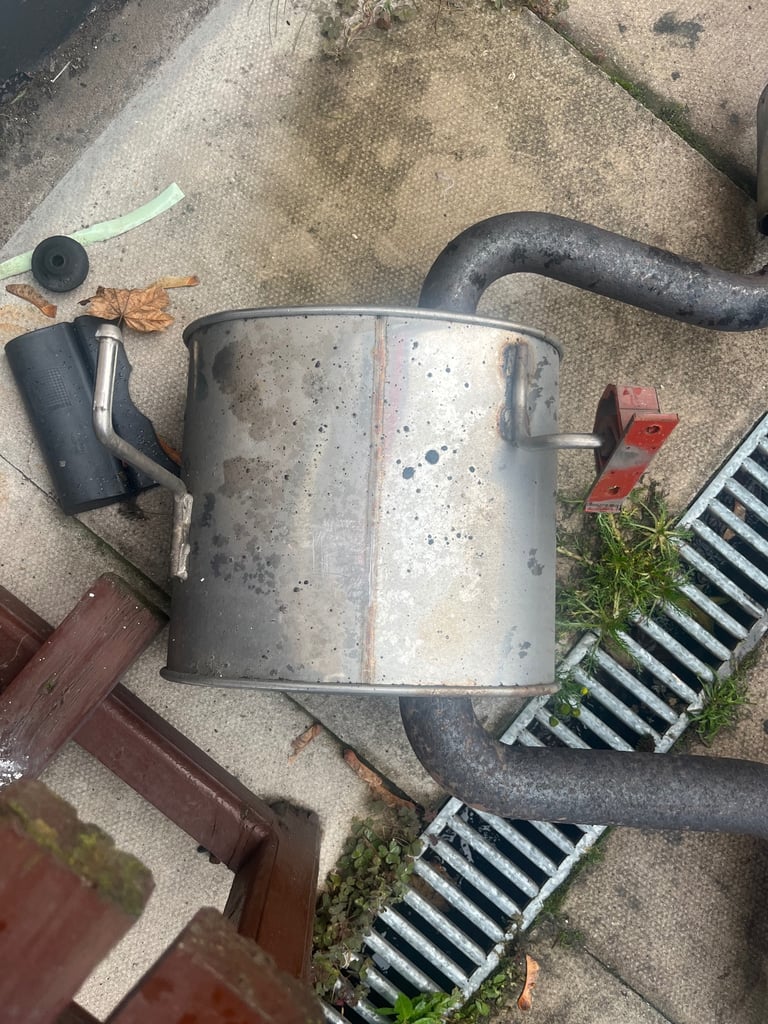 Mini Cooper s jcw cat back exhaust system sounds lovely 