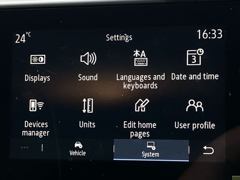 2022 Renault Captur 1.3 TCE 140 SE Edition 5dr Hatchback PETROL Manual
