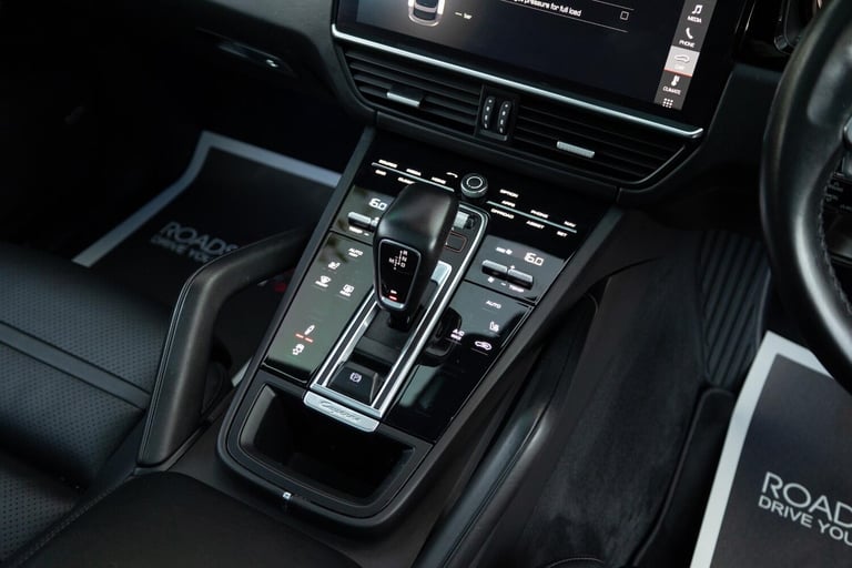 2019 Porsche Cayenne 3.0T V6 TiptronicS 4WD Euro 6 (s/s) 5dr COUPE Petrol Automatic