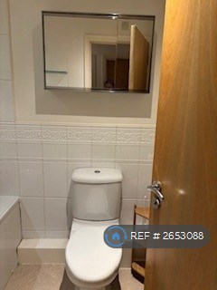 2 bedroom flat in Nightingale House, Nottingham, NG3 (2 bed) (#2653088)