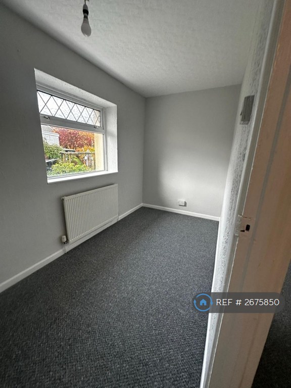 3 bedroom house in Glan 'Y Nant, Bargoed, CF81 (3 bed) (#2675850)