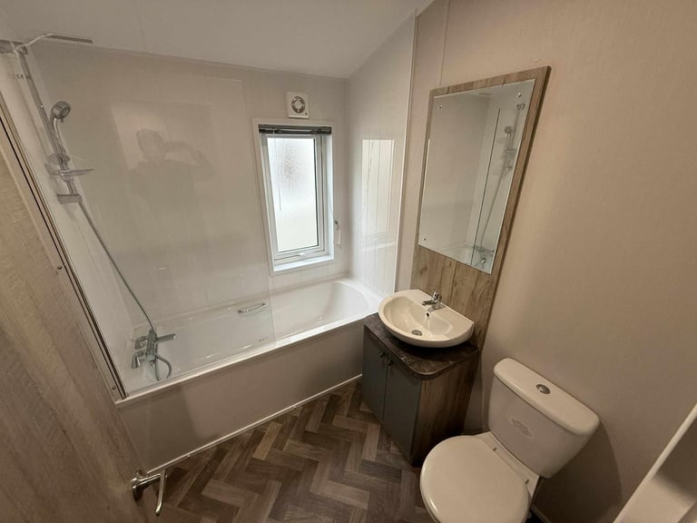 New Residential Spec Willerby Lodge - Bath, Ensuite, Patio Doors, Offsite Sale  