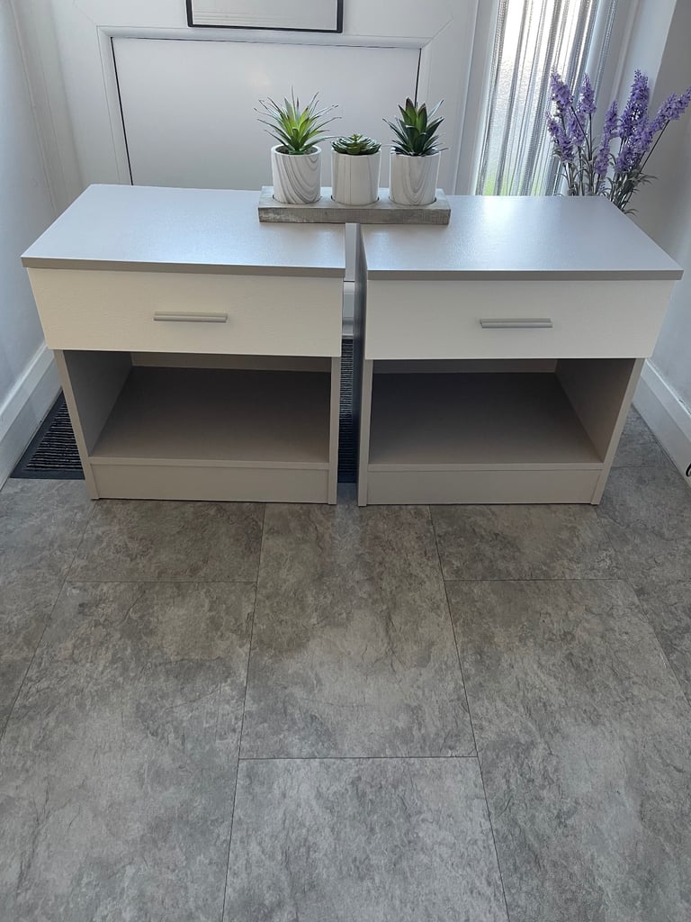 Lovely Pair of Bedside Tables with drawer & storage space. Colours: Grey & White