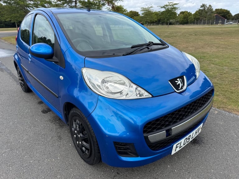 PEUGEOT 107 1.0 12V Urban 2009
