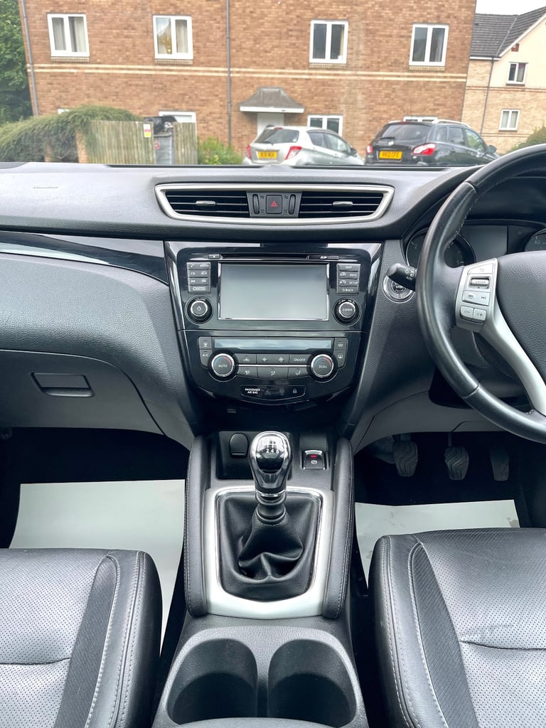 2014 NISSAN QASHQAI TEKNA 1.5 DCI START/STOP DIESEL WHITE SUV J11