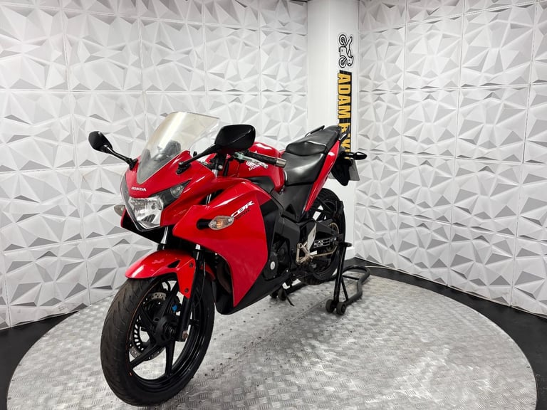 2014 Honda CBR125 | *WARRANTY PROVIDED*