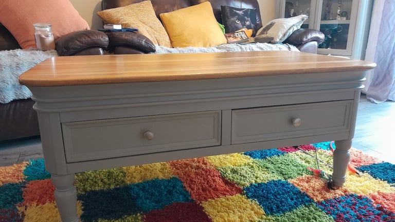 Coffee Table (Solid Oak)