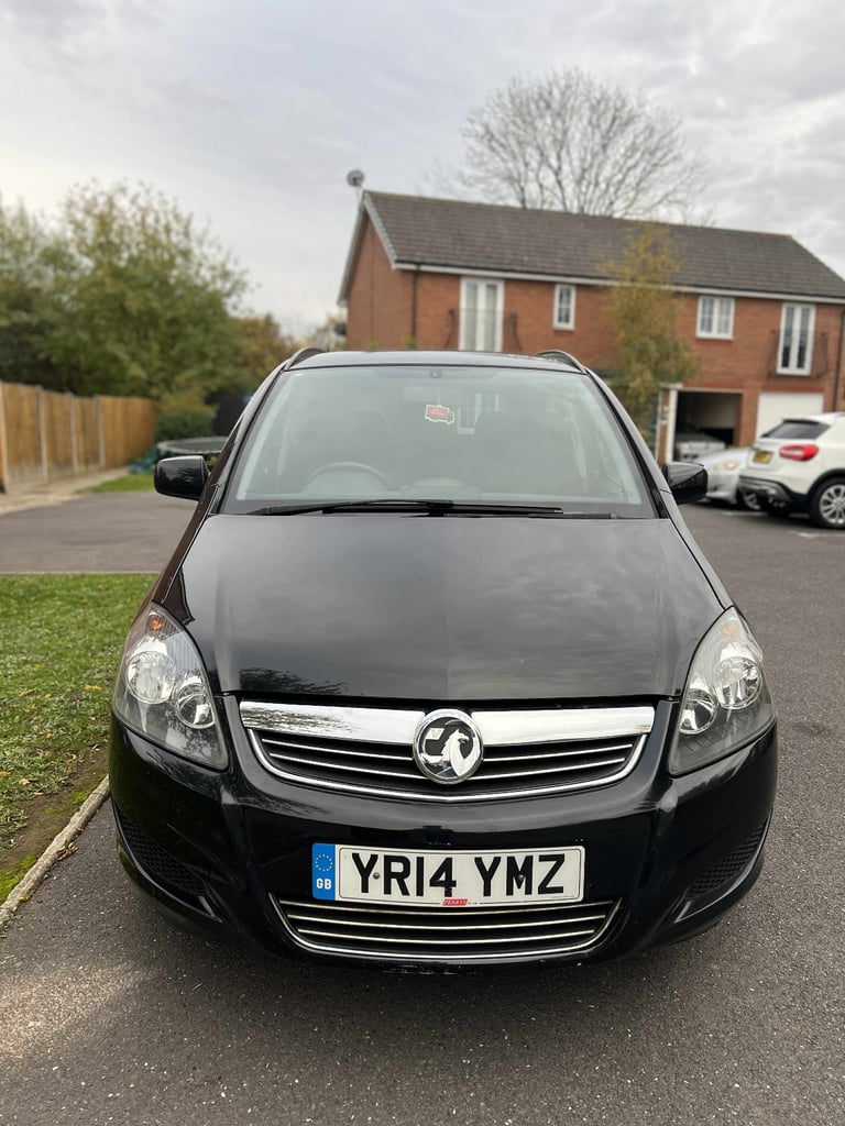 2014 Vauxhall Zafira 111k Miles, Long MOT & Ulez Free