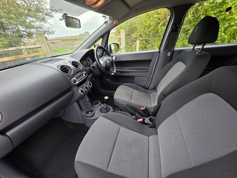 2009 Mitsubishi Colt 1.3 CZC  cheap small car 12 months mot 