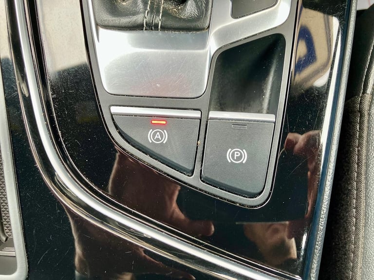 AUDI A4 2.0 TDI 30 Black Edition 2019