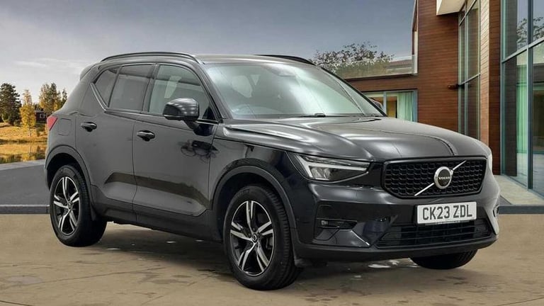 image for 2023 Volvo XC40 Plus B3 mild hybrid Petrol Dark Automatic SUV Hybrid Automatic