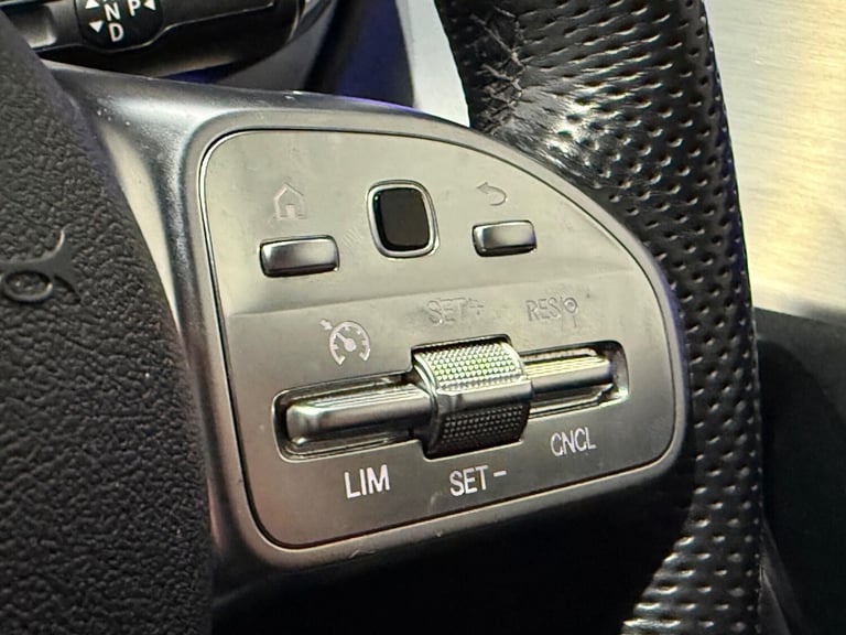 2022 Mercedes-Benz A-Class 1.3 A200 AMG Line Edition (Executive) Hatchback 5dr Petrol 7G-DCT Euro...