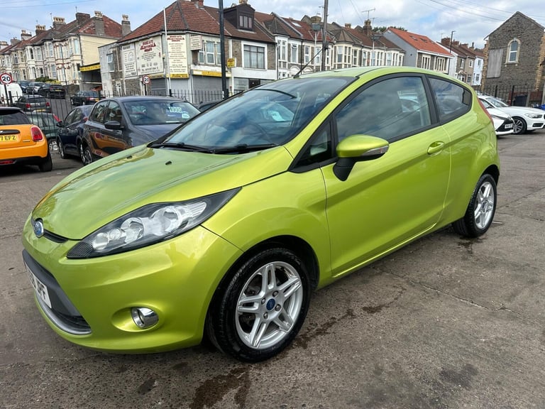 2010 Ford Fiesta 1.4 Edge 5dr Auto HATCHBACK Petrol Manual