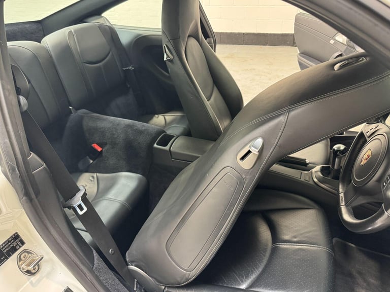 2010 Porsche 911 3.6 997 Carrera Coupe 2dr Petrol Manual (242 g/km, 345 bhp) COUPE Petrol Manual