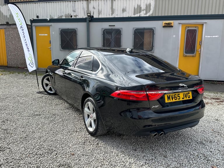 2015 Jaguar XF 2.0d Portfolio Auto Euro 6 (s/s) 4dr SALOON Diesel Automatic