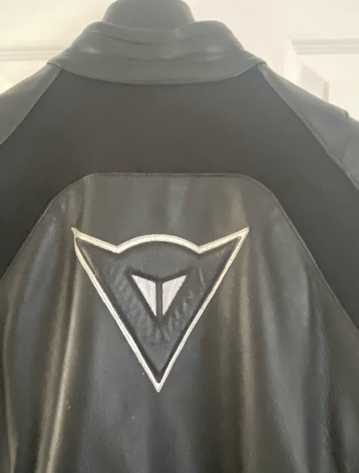 Dainese M4 2 Piece Leather Motorcycle Suit Size 54 XL