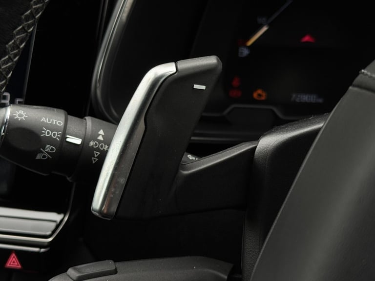 2019 DS Automobiles DS 7 Crossback 1.6 PureTech GPF Prestige Crossback EAT8 Euro 6 (s/s) 5dr MPV ...
