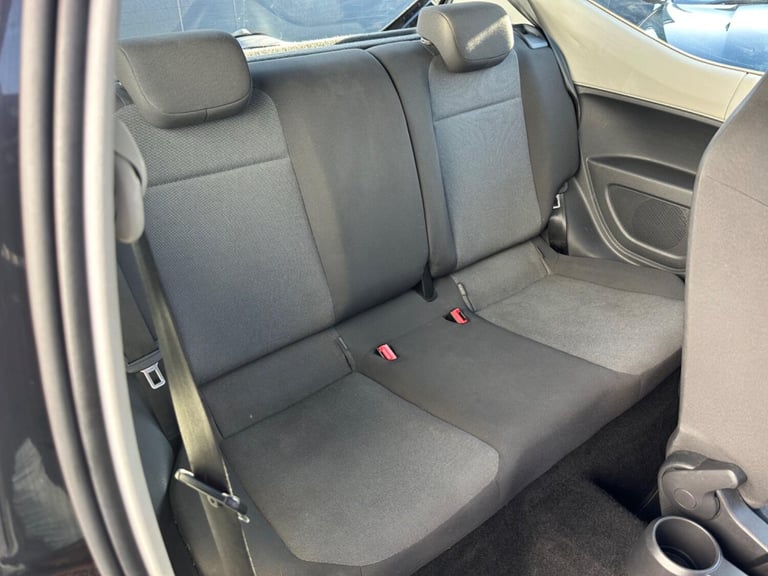 VOLKSWAGEN UP 1.0 Move up! 2015