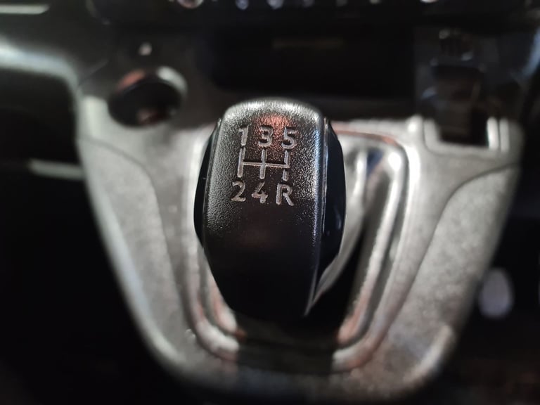 2020 Vauxhall Combo 1.6 TURBO D 2300 SPORTIVE P/V L1 H1 100 BHP SWB Panel Van Diesel Manual