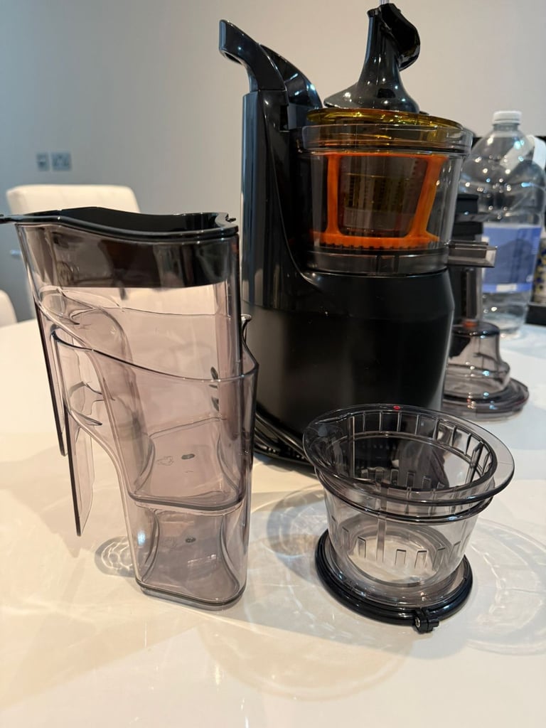 Fridja f1900 Cold Press Juicer, 240W Masticating Slow Juicer