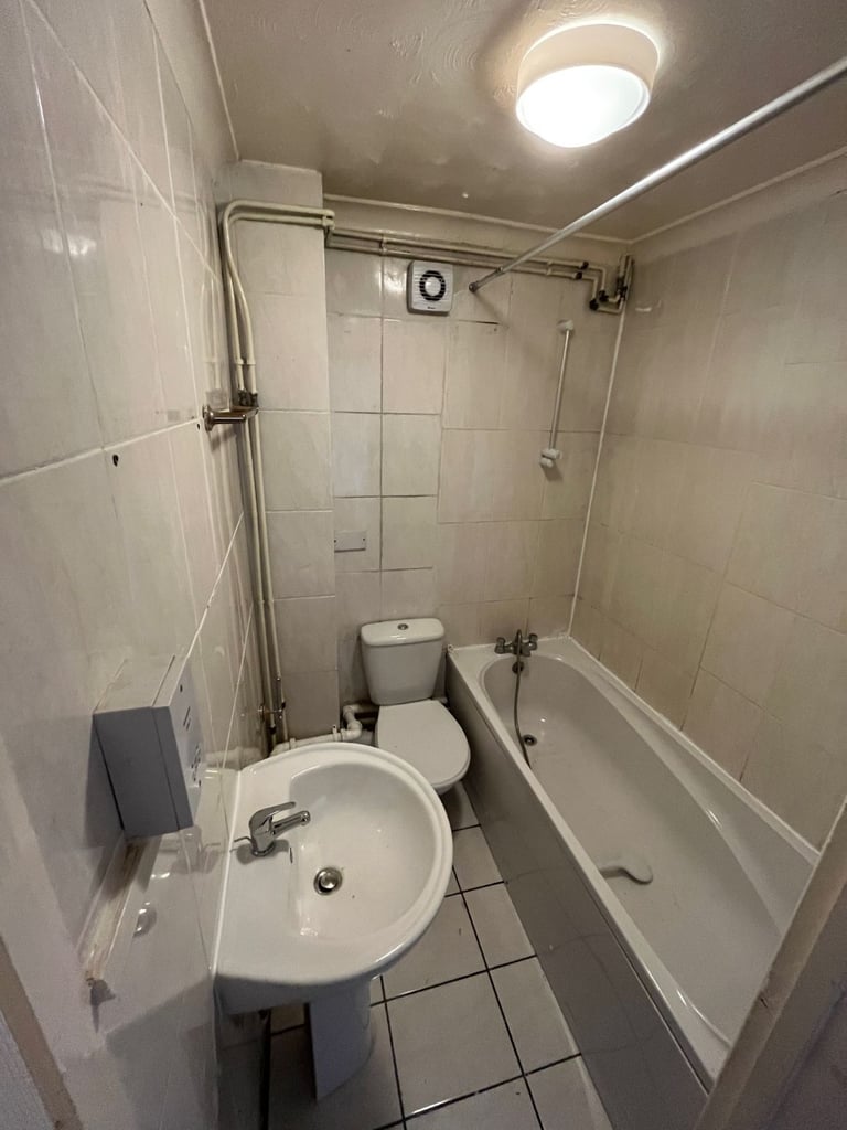 Two Bedroom Flat to Let