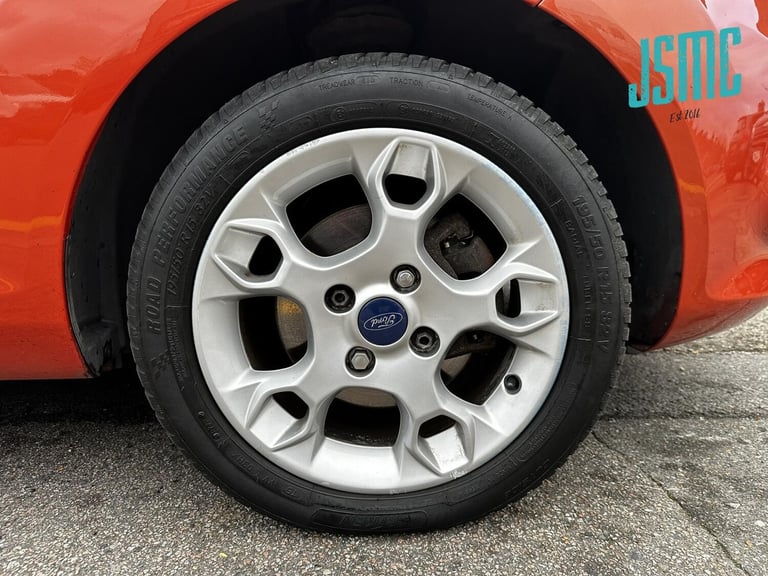 2012 Ford Fiesta 1.4 Zetec 5dr HATCHBACK PETROL Manual