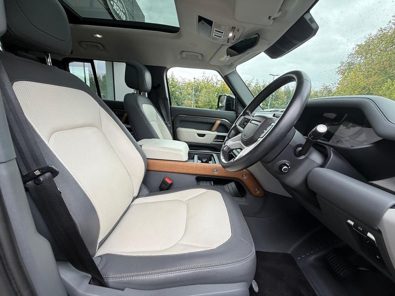 2022 Land Rover Defender 110 2.0 P400e 15.4kWh X-Dynamic HSE SUV 5dr Petrol Plug-in Hybrid Auto 4...