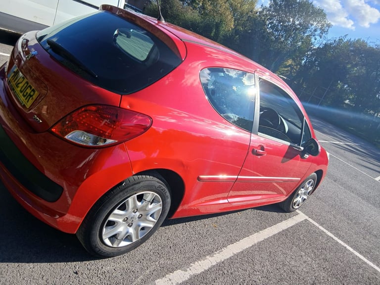 Cheap Peugeot, 207, Hatchback, 2012, Manual, 1398 (cc),3 doors for sale in Stockport, Greater Manchester