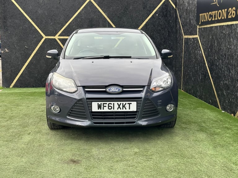image for 2012 Ford Focus 1.6 125 Zetec 5dr HATCHBACK Petrol Manual