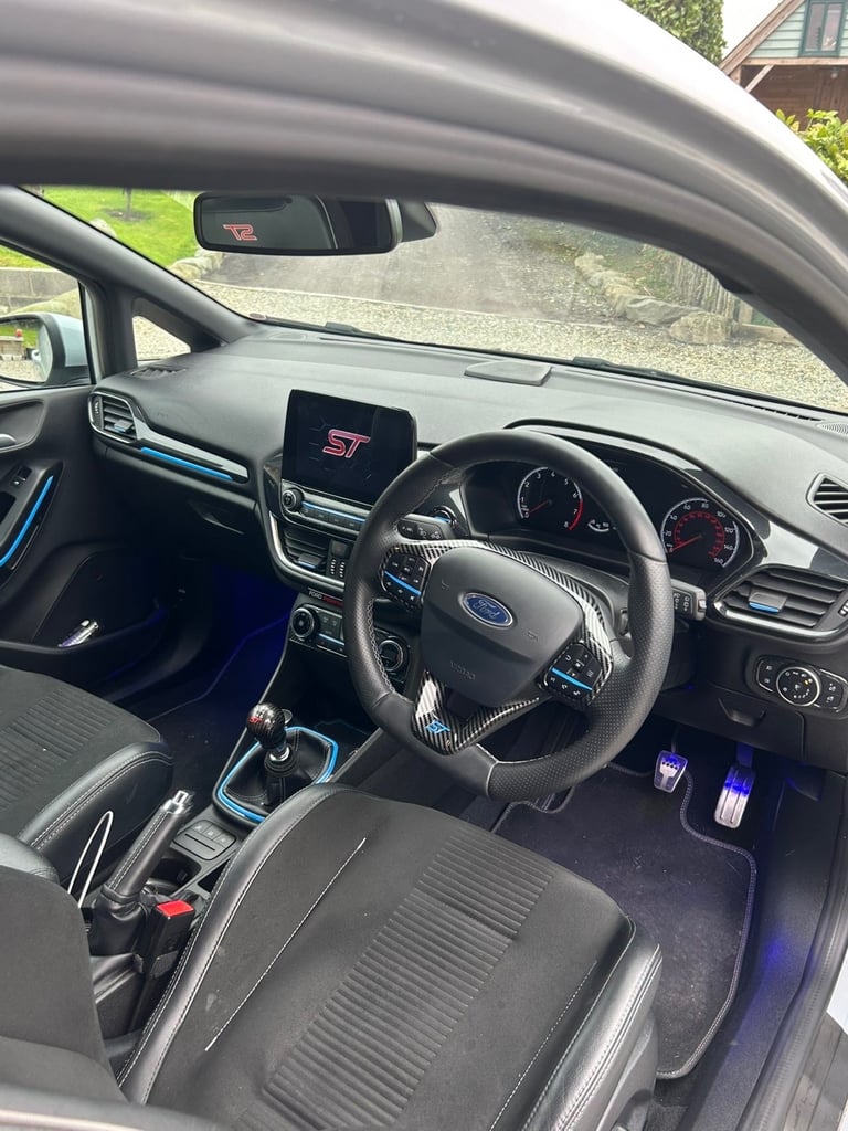 Ford, FIESTA, Hatchback, 2018, Manual, 1498 (cc), 3 doors